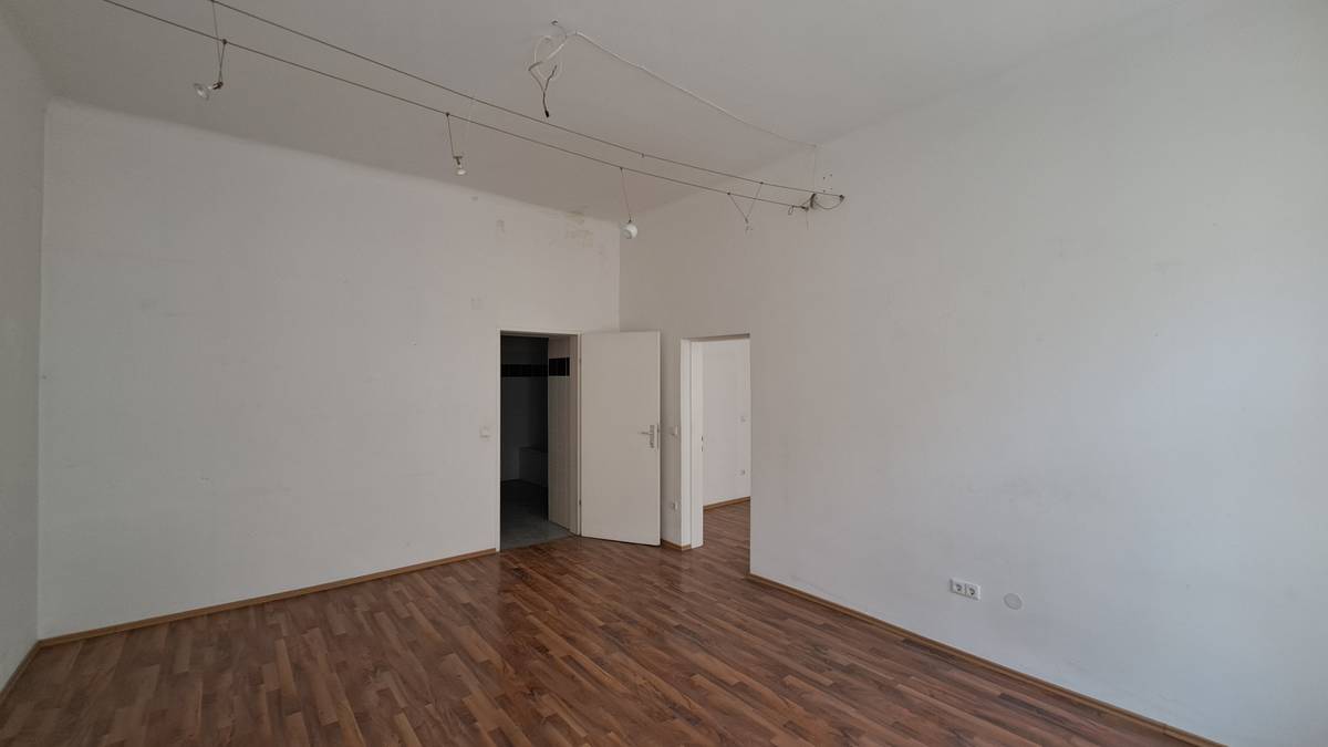 Charmantes Altbau-Objekt in zentraler Lage - Ansicht 3