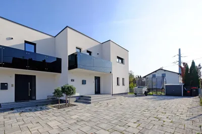 4-Zimmer-Haus mieten in Linz Land – 133 m², € 2.972 – Bild 2 von 17