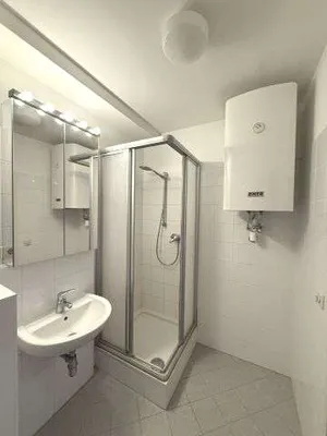 2-Zimmer-Wohnung mieten in Krems an der Donau – 53 m², € 730 – Bild 6 von 8