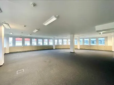 12-Zimmer-Gewerbeimmobilie mieten in Wien – 600 m², € 10.424 – Bild 2 von 17