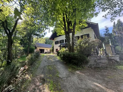 Haus kaufen in Vöcklabruck – 271,14 m², € 714.000