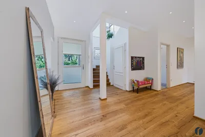 6-Zimmer-Haus kaufen in Wien – 242 m², € 1.980.000 – Bild 4 von 20
