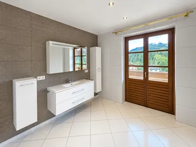 7-Zimmer-Haus mieten in Hallein – 244 m², € 1.990 – Bild 17 von 18