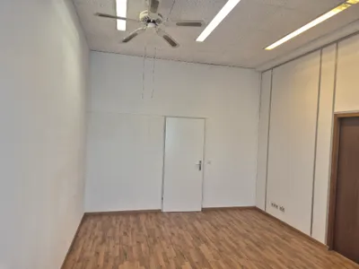 Gewerbeimmobilie mieten in Wien – 22 m², € 250 – Bild 3 von 4