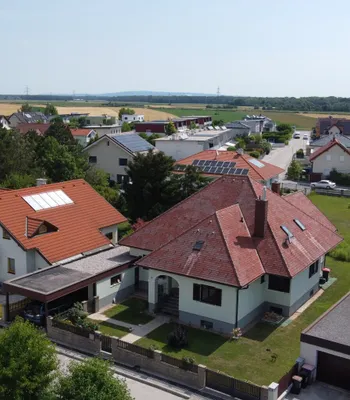 Haus kaufen in Wiener Neustadt – 199,33 m², € 598.000 – Bild 2 von 19