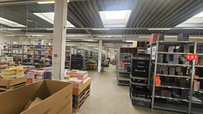 Gewerbeimmobilie mieten in Wien – 5 500 m² – Bild 7 von 12