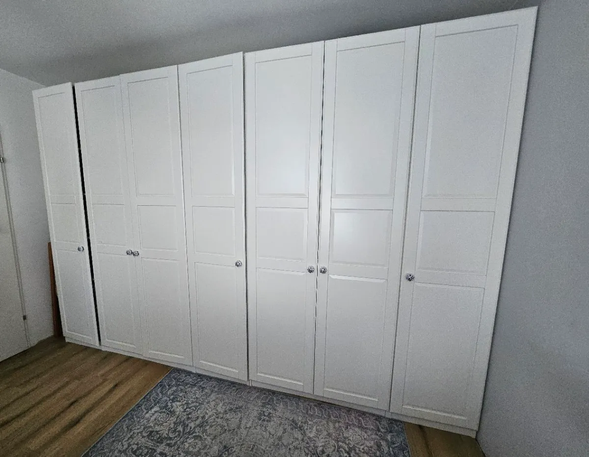 IKEA PAX Kleiderschrank - ca. 3,5 m breit, € 400,- (1100 Wien)