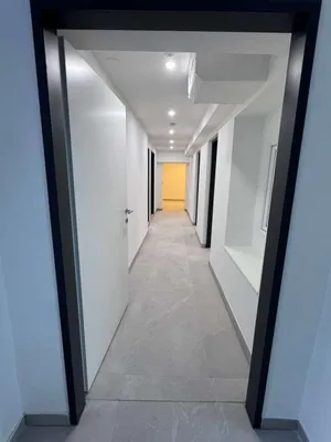 5-Zimmer-Gewerbeimmobilie mieten in Mödling – 100 m², € 1.500 – Bild 1 von 42