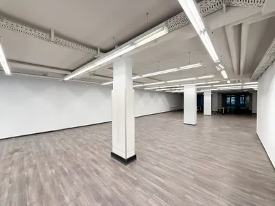 2-Zimmer-Gewerbeimmobilie mieten in Wien – 643 m², € 9.780 – Bild 22 von 27
