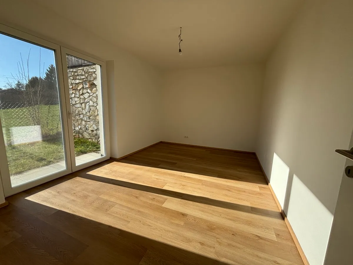 Wohnqualität mit ca. 300 m² Eigengarten in Autal! - Ansicht 3