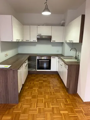 2-Zimmer-Wohnung mieten in Wels – 53 m², € 849 – Bild 2 von 7