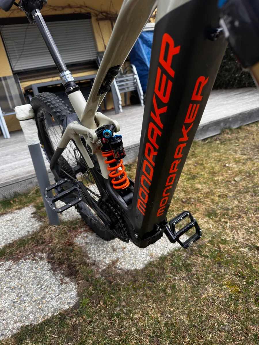 Mondraker Crafty Carbon in Traum Build. In medium, € 4.499,- (9640 ...