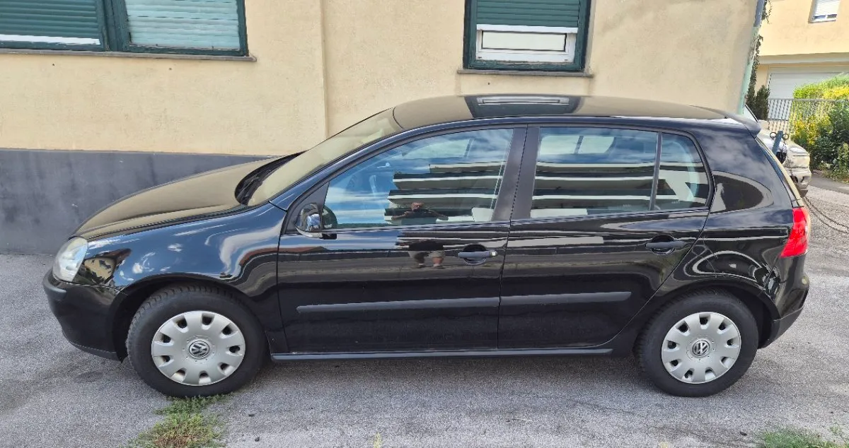 VW Golf