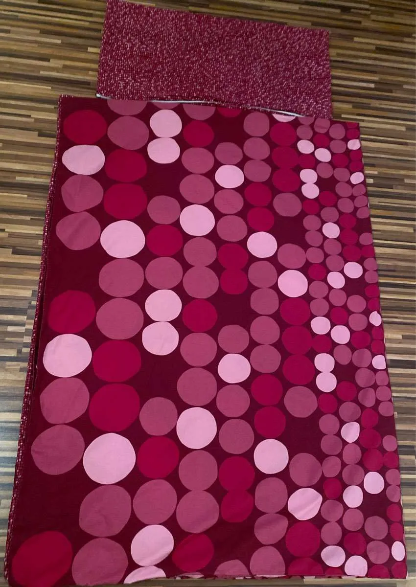 Ikea Bettwäsche + Spannleintuch, € 30,- (2152 Gnadendorf)