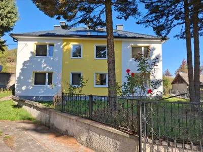 6-Zimmer-Wohnung mieten in Zwettl – 126 m², € 900