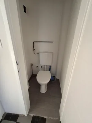 6-Zimmer-Wohnung mieten in Zwettl – 126 m², € 900 – Bild 10 von 11