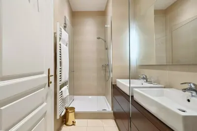 3-Zimmer-Wohnung mieten in Wien – 105 m², € 4.300 – Bild 31 von 34