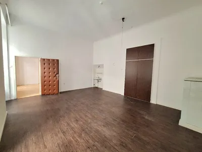 2-Zimmer-Gewerbeimmobilie mieten in Graz – 93 m², € 1.440 – Bild 5 von 10