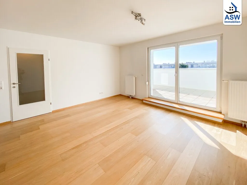 Neuwertige 4-Zimmer-Dachgeschosswohnung mit 22 m² Terrasse – pohled 2