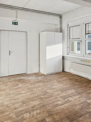 Gewerbeimmobilie mieten in Wien – 148 m², € 7 – Bild 9 von 11