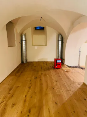 6-Zimmer-Gewerbeimmobilie mieten in Graz – 259 m², € 3.862 – Bild 6 von 8