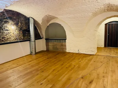 6-Zimmer-Gewerbeimmobilie mieten in Graz – 259 m², € 3.862 – Bild 5 von 8