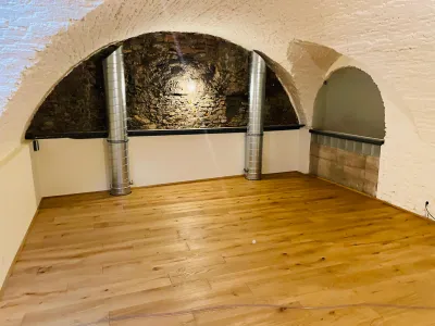 6-Zimmer-Gewerbeimmobilie mieten in Graz – 259 m², € 3.862 – Bild 4 von 8
