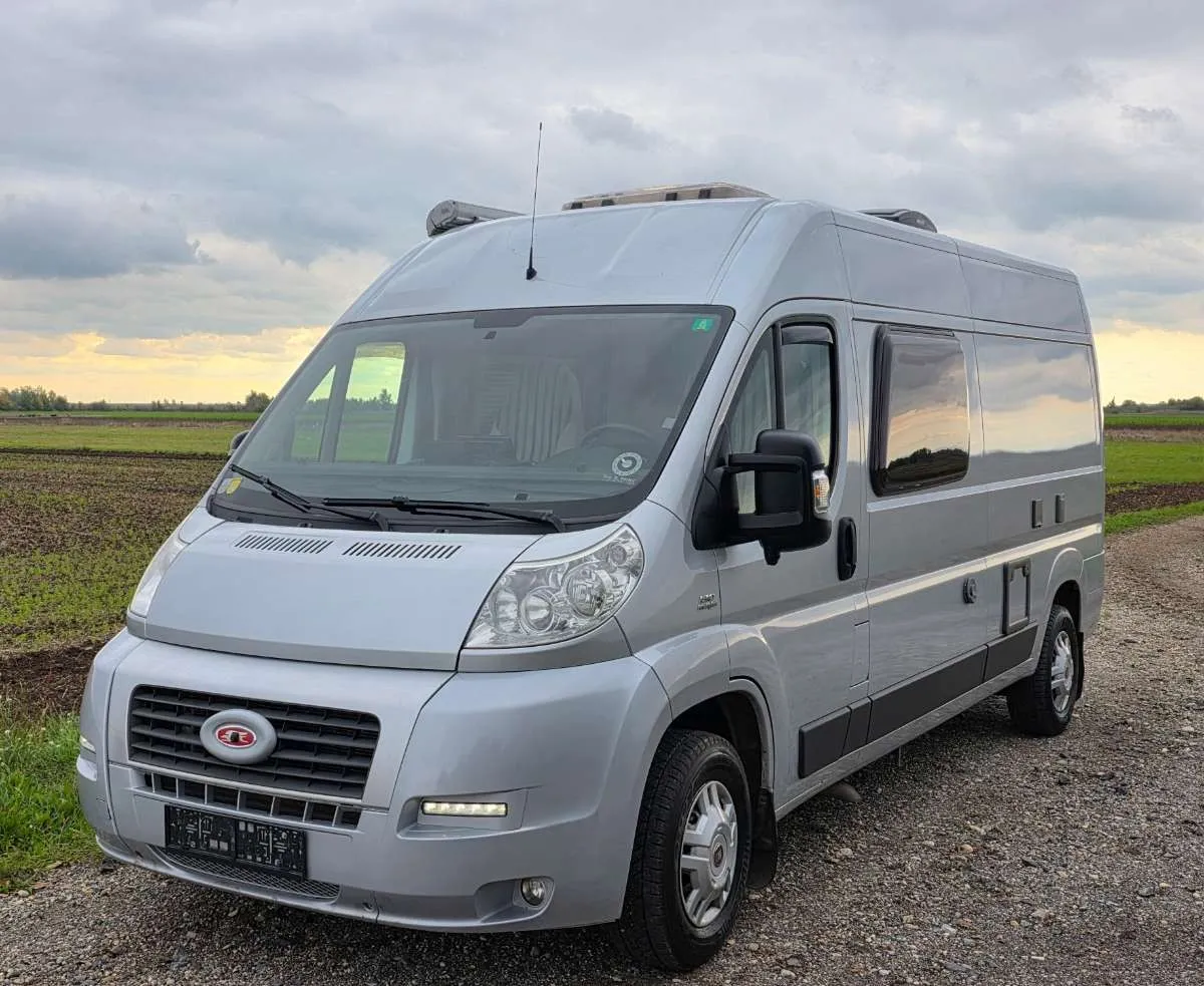 Laika SPORT 100 LUXURY VIP *Motor...
