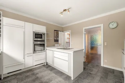 6-Zimmer-Gewerbeimmobilie kaufen in Klagenfurt Land – 202 m², € 590.000 – Bild 4 von 12