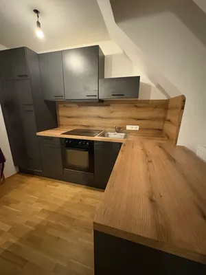 2-Zimmer-Wohnung mieten in Linz – 55 m², € 471 – Bild 2 von 9