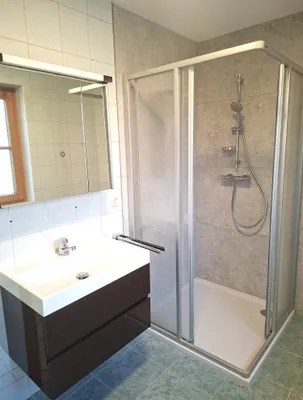 3-Zimmer-Wohnung mieten in Gmunden – 67 m², € 770 – Bild 3 von 6