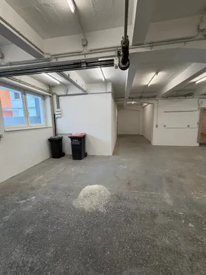 Gewerbeimmobilie mieten in Wiener Neustadt – 130 m², € 1.200 – Bild 11 von 19