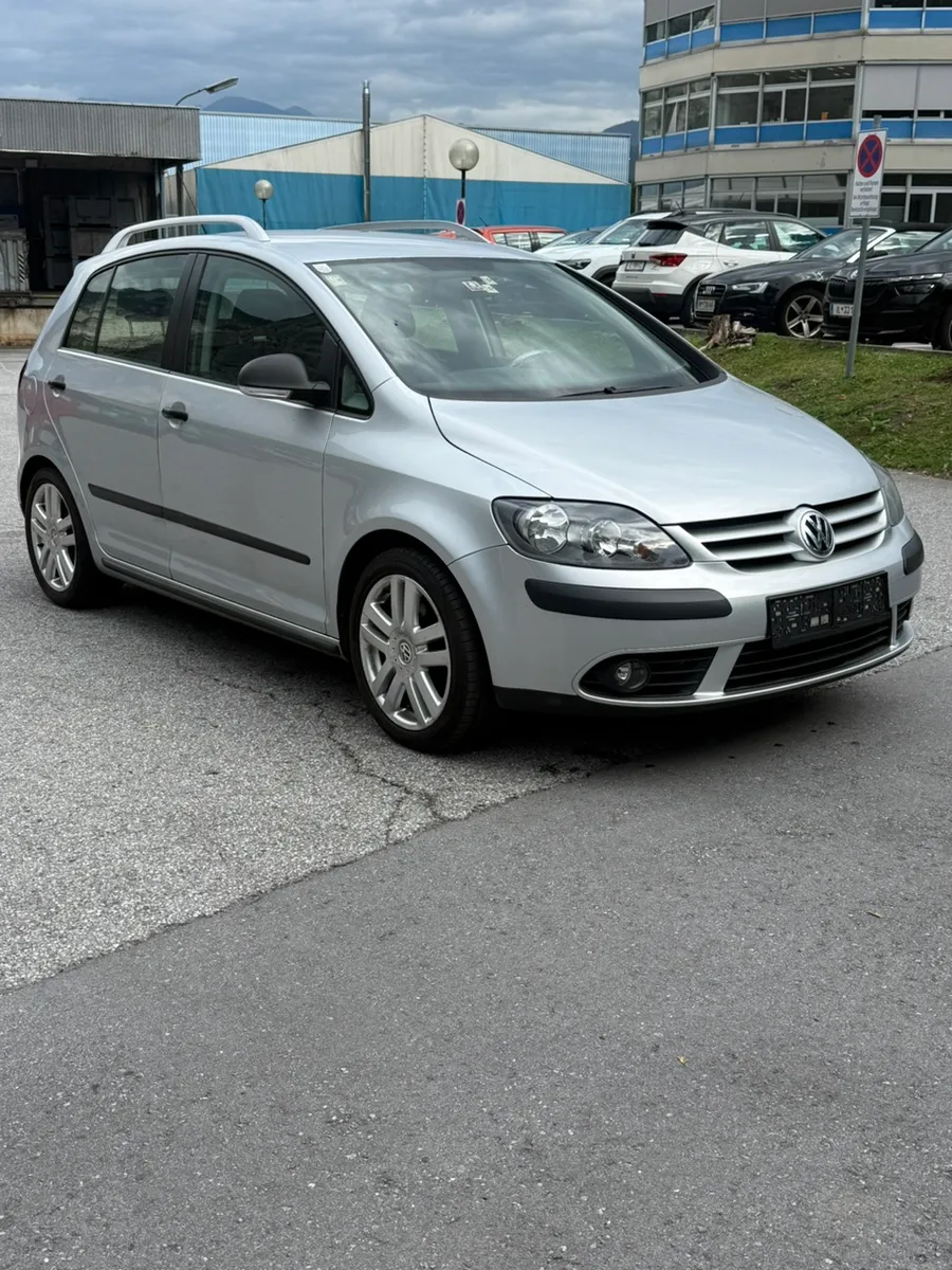 VW Golf