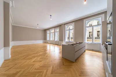 Prachtvoller, neu sanierter 202m² Stilaltbau I 5 Zi I 3 Balkone I 1. Bezirk
