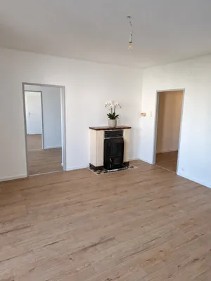 3-Zimmer-Wohnung mieten in Vöcklabruck – 73 m², € 750 – Bild 1 von 4