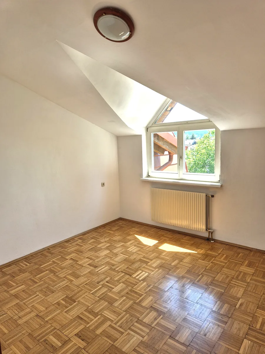 Nette Zwei-Zimmer Wohnung mit Küchenzeile, unbefristet, keine Provision, keine Ablöse - Widok 3