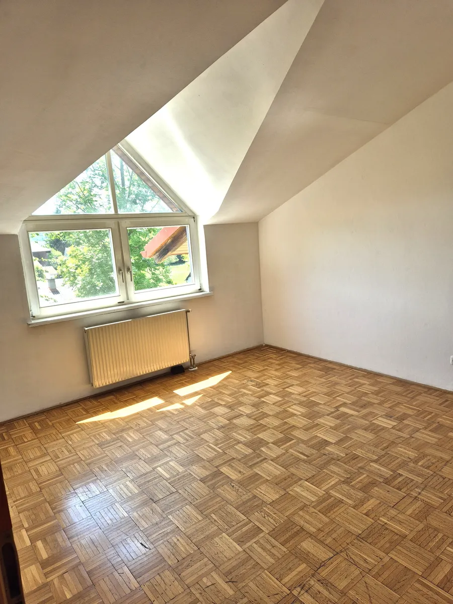 Nette Zwei-Zimmer Wohnung mit Küchenzeile, unbefristet, keine Provision, keine Ablöse - Widok 2
