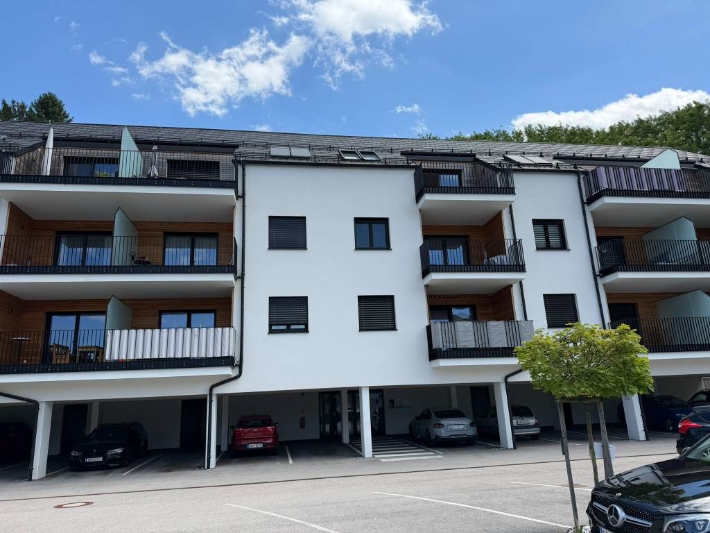 Exklusive 2-Zimmer Dachgeschoßwohnung im Zentrum von Grieskirchen, Grieskirchen
