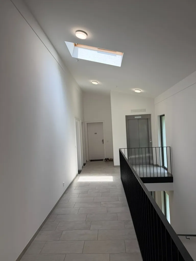 Exklusive 2-Zimmer Dachgeschoßwohnung im Zentrum von Grieskirchen - Ansicht 2