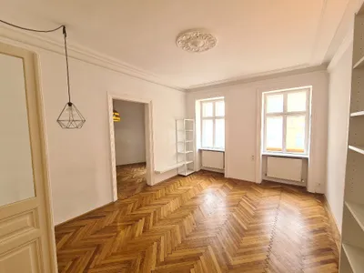 Schöne 3-Zimmer Altbau-Wohnung nahe AKH | Goldenes Kreuz | St. Anna Kinderspital
