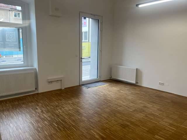 Praxis- / Büroraum in bester Innenstadtlage - frisch saniert! - Ansicht 2