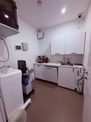 4-Zimmer-Gewerbeimmobilie mieten in Baden – 72 m², € 1.080 – Bild 10 von 32