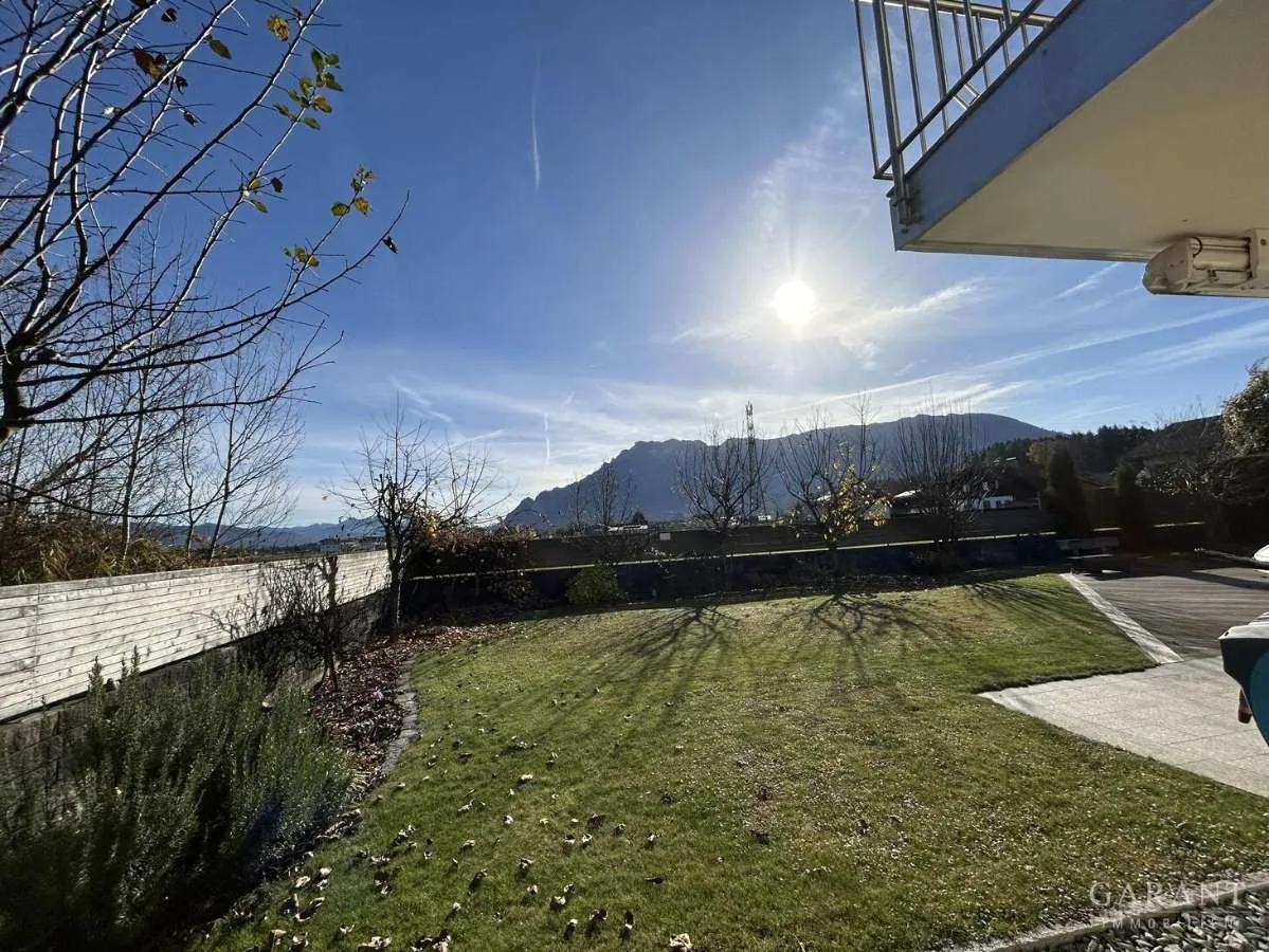 Exklusives Wohnen und Arbeiten vor den Toren Salzburgs - Ansicht 3