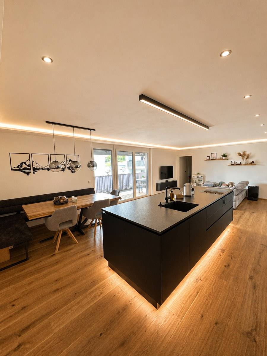 Moderne 3-Zimmer-Neubauwohnung mit großem, sonnigem Südwest-Balkon (~18 m²) & 2 TG | Seekirchen - Ansicht 3