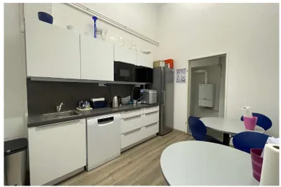 Gewerbeimmobilie mieten in Wien – 418 m², € 10 – Bild 8 von 9