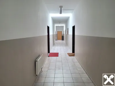 Immobilie kaufen in Innsbruck – 4 400 m², € 7.140.000 – Bild 8 von 12