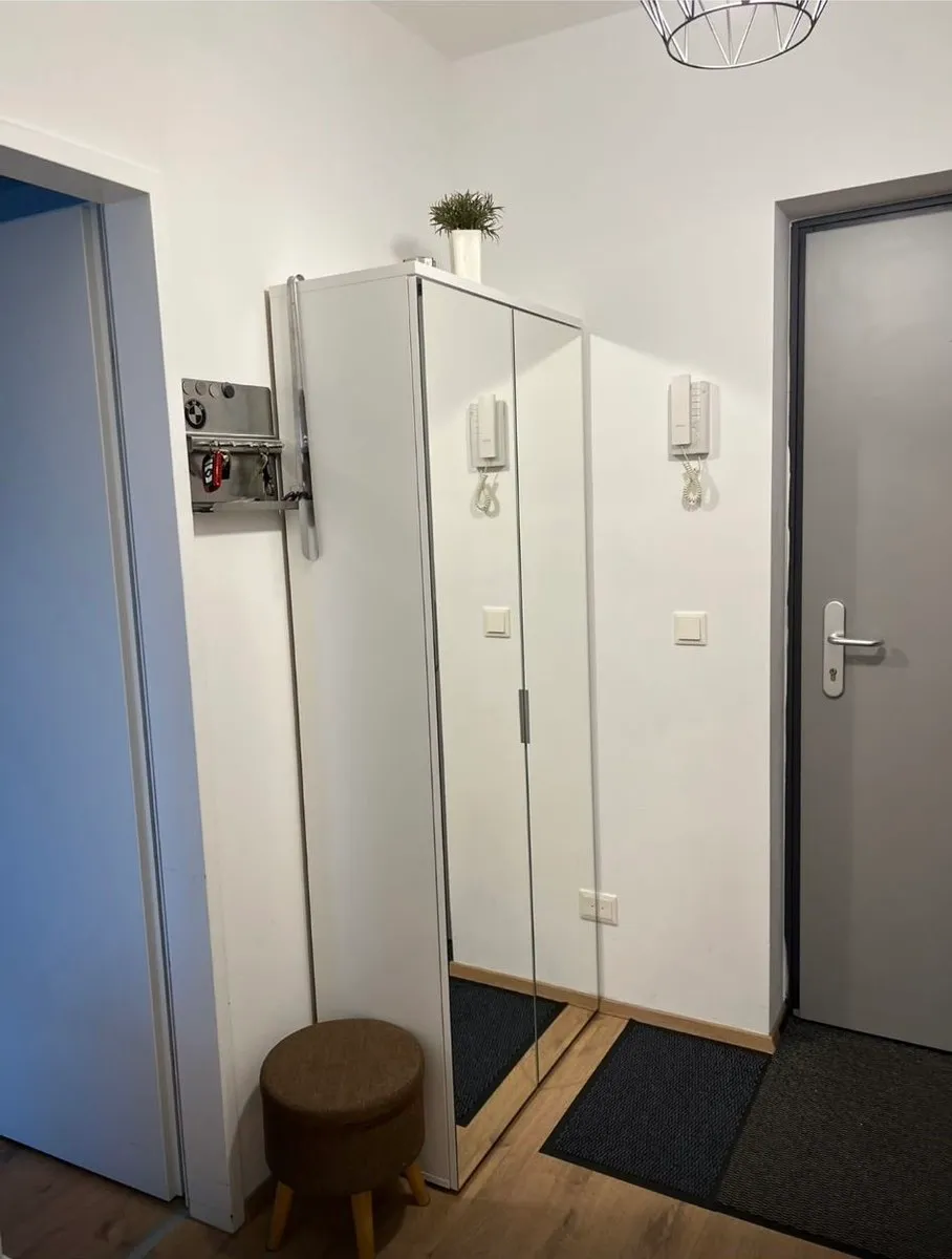 3 Zimmer Dachgeschoss Wohnung - Ansicht 2