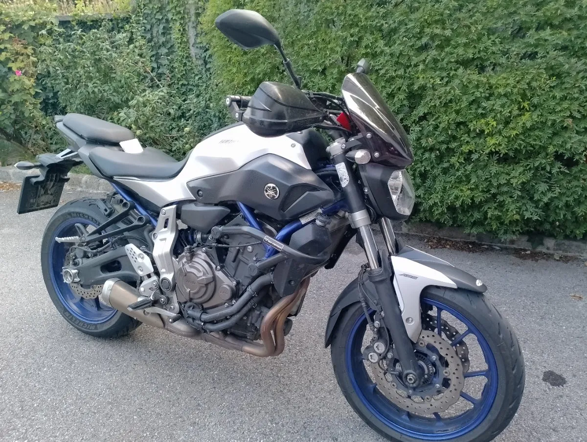 Yamaha MT
