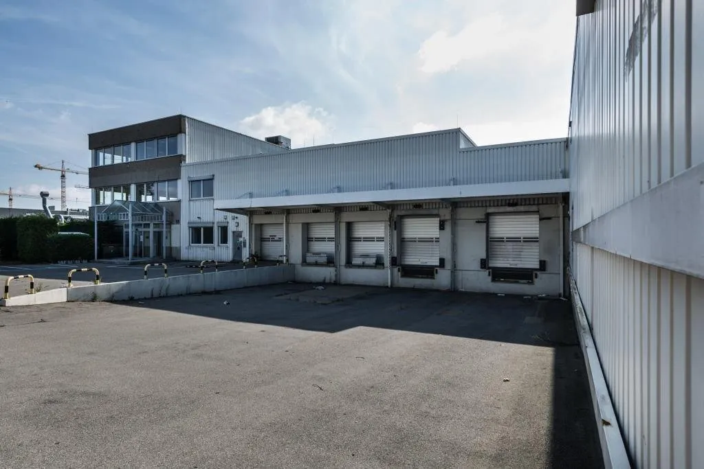 Lager-/Produktionshalle mit LKW-Zufahrt in Wien 23 - provisionsfrei - Ansicht 2
