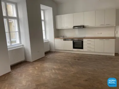 Altbau 6 Zimmer WG Wohnung – Bild 2